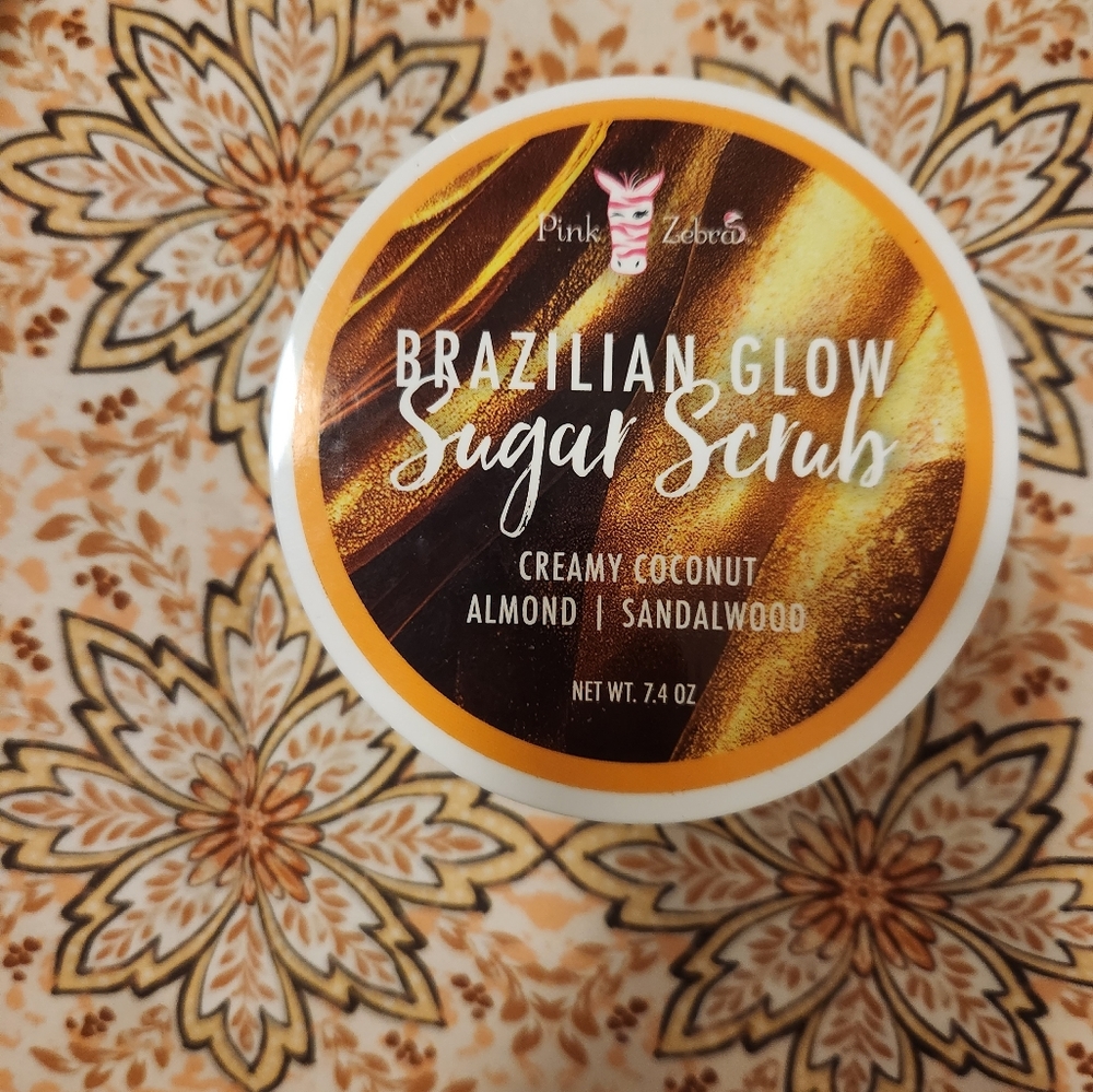Brazilian body glow sugar scrub